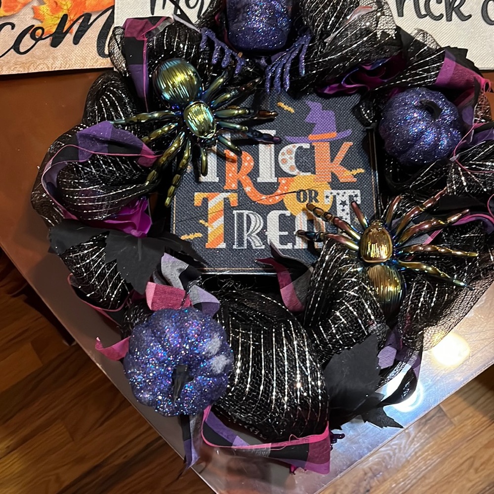 Halloween wreath and holiday flags set with stand